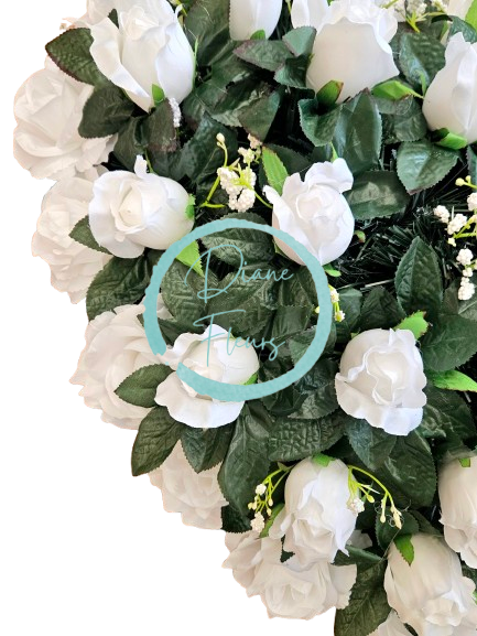 Smuteční věnec "Srdce" z umělých růží 55cm x 55cm AS929