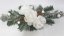 Aranjament Crăciun înzăpezit Trandafiri & conuri & accesorii 50cm x 25cm x 10cm verde & alb