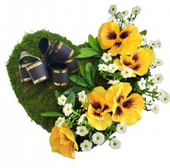 Coroană mușchi "Inima" de flori artificiale panselute, kalanchoe si accesorii 27cm x 23cm