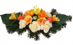 Frumos aranjament de doliu de trandafiri artificiali, garoafe, alstroemeria si accesorii 60cm x 30cm x 23cm galben, crem, portocaliu