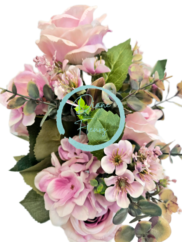 Exclusive umelá kytica ležatá Ruže, Hortenzie a doplnky 52cm x 30cm ružová