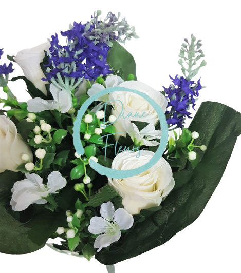 Bukiet róż i lawendy x13 34cm niebieski, biały sztuczny