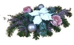 Vianočný Aranžmán betonka umelá poinsettia vianočná ruža & vianočné guľe & doplnky 60cm x 30cm x 20cm