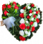 Smútočný veniec "Srdce" z umelých ruží, machu a doplnkov 80cm x 80cm