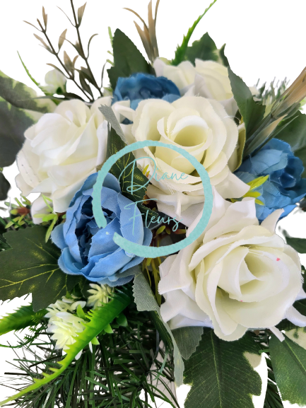 Aranjament pentru cimitir de bujori artificiali, trandafiri si accesorii Ø 30cm x 18cm