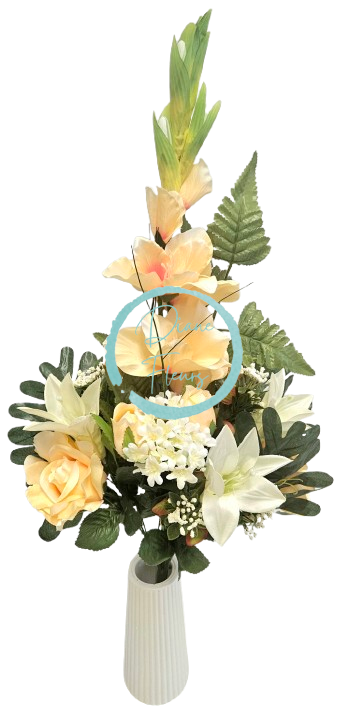 Luxus csokor rózsák, liliom, kardvirág és kiegészítők 70cm barack, sárga, krém