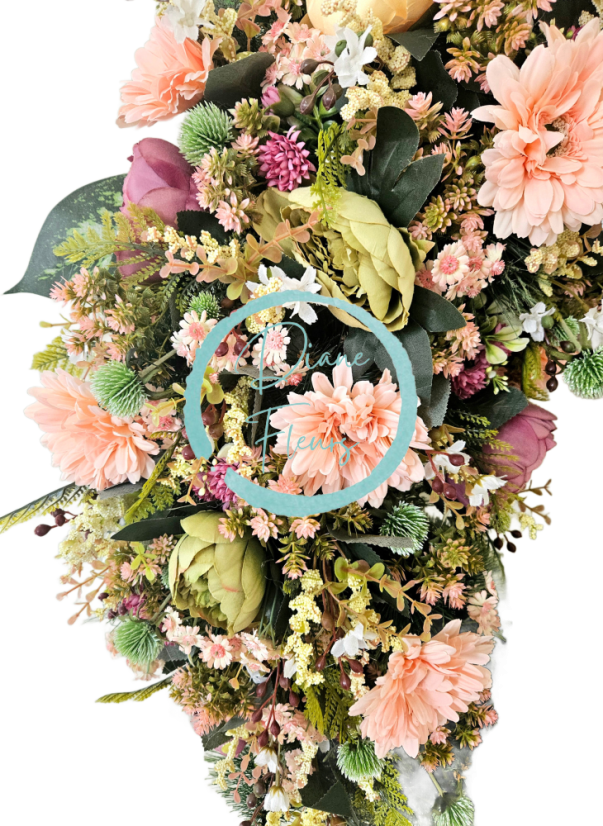 Luxusní smuteční věnec borovicový exclusive pivoňky, gerbery, rozchodník a doplňky 100cm AS1013