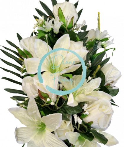 Šopek vrtnic in lilij x18 krem 62cm umetno