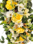 Wianek żałobny ze sztucznych róż, gerber, powojników i dodatków 150cm x 50cm