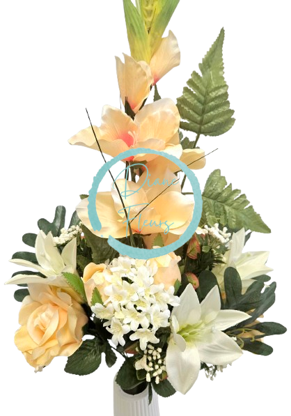 Luxus csokor rózsák, liliom, kardvirág és kiegészítők 70cm barack, sárga, krém