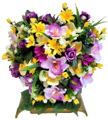 Umělý smuteční věnec na stojanu "Srdce" Růže, Orchideje, Kopretiny & doplňky 45cm x 40cm AS799