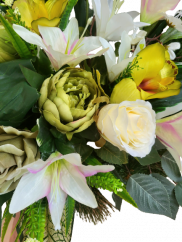 Coroană de pin doliu Exclusiv Trandafiri & Gladiole & Crini & Orhidee și Accesorii Ø 85cm
