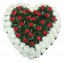 Smuteční věnec "Srdce" z umělých růží 80cm x 80cm červený & krémový