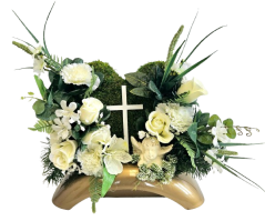 Trauergesteck aus künstliche Rosen, Nelken, Engel, Mooskranz und Zubehör 46cm x 20cm x 28cm