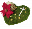 Vianočný machový veniec Srdce s Poinsettiou vianočnou hviezdou, vianočnou guľou a doplnkami 27cm x 25cm