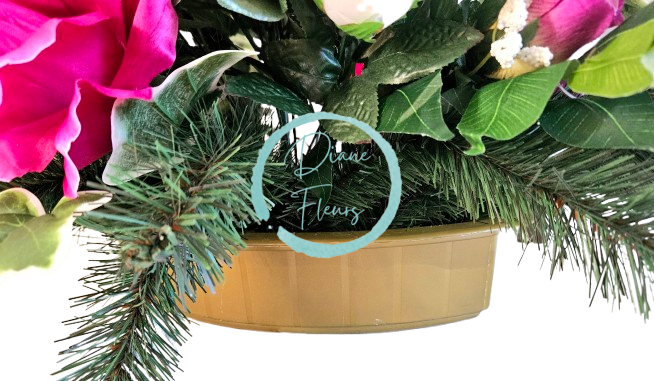 Luxuriöse Trauergesteck aus künstliche Rosen, Gänseblümchen, Nelken, Alstromerien, Calla Lilien, Gladiolen und Accessoires 105cm x 50cm x 40cm