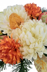 Trauergesteck aus künstliche Chrysanthemen und Zubehör 34cm x 17cm