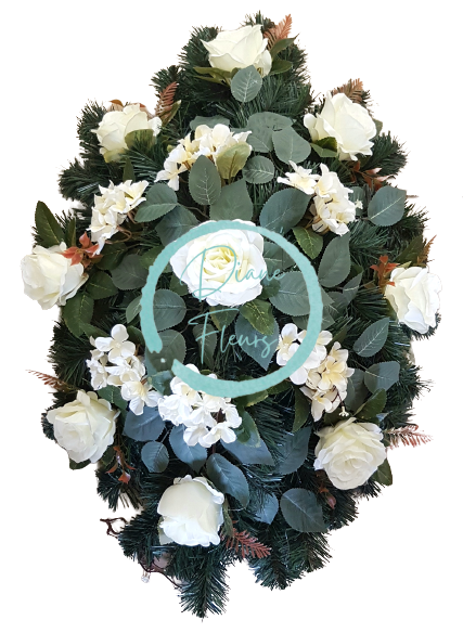 Pogrebni venec oval umetnih vrtnic, hortenzij in dodatkov 75cm x 40cm krem, zelena