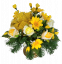 Trauergesteck aus künstliche Gänseblümchen, Rosen und Zubehör Ø 35cm x 35cm