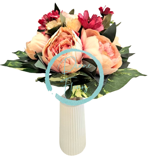 Vázaná kytice Exclusive vlčí mák, pivoňky a doplňky 34cm umělá