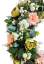 Luxusný smútočný veniec borovicový exclusive peonie pivonky, gerbery a doplnky Ø 90cm