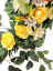Wianek żałobny ze sztucznych róż, gerber, powojników i dodatków 150cm x 50cm