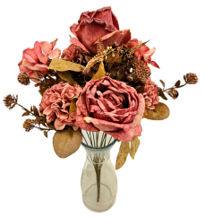 Изкуствен букет от рози, цинии и аксесоари 48 см тъмно розов