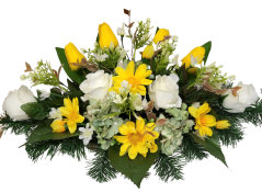Žalobni aranžman umjetne ruže, tulipani, tratinčice, hortenzije i dodaci 55cm x 30cm x 23cm