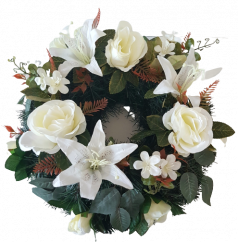 Pogrebni venec z umetnimi vrtnicami in lilijami ter dodatki O 50cm krem, rjava, zelena