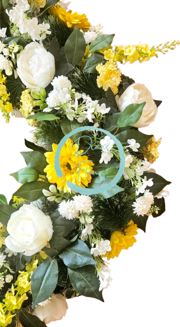 Luxusný smútočný veniec borovicový exclusive peonie pivonky, gerbery a doplnky Ø 90cm