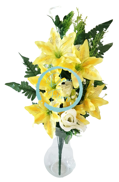 Umjetni buket ruža, ljiljana i dodataka x18 74cm x 35cm žuta