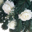Wieniec żałobny krąg ze sztucznymi różami i dodatkami 55cm kremowy