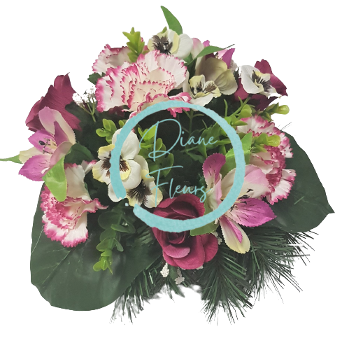 Betonski aranžma z umetnimi vrtnicami in nageljni ter mačehami in dodatki 25cm x 15cm