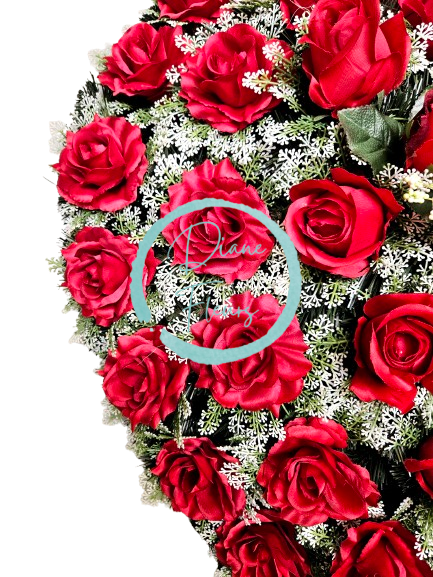Coroana „Inimă” din trandafiri 80cm x 80cm rosu flori artificiale
