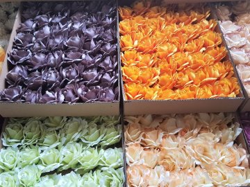 Artificial flower heads - silk and velvet, a large selection of flowers, ideal for making wreaths, various sizes, a wide selection of colors. - Color - orange