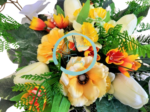 Žalobni aranžman umjetni Tulipani, Anemone, Orhideje i dodaci 70cm x 48cm x 20cm