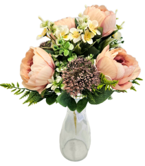 Műcsokor pünkösdi rózsák, bogáncs, páfrány és kiegészíték 50cm rózsaszín