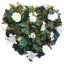 Smútočný veniec "Srdce" z umelých ruží, ľalií a doplnky 65cm x 65cm krémový, zelený, hnedý