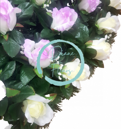 Künstliche Kranz Herz-förmig mit Rosen 80cm x 80cm lila & beige