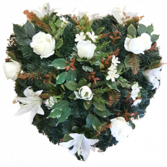 Coroana „Inimă” din trandafiri si crini artificiali 65cm x 65cm crem, verde, maro