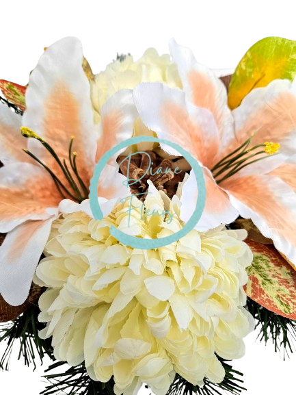 Aranžmán betonka umělé chryzantémy, lilie & doplňky 28m x 16cm AS863