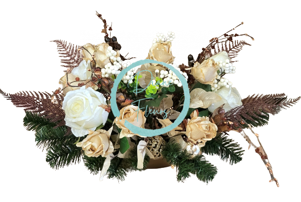 Kompozycja żałobna sztuczne róże, paproć, jagody, bombki i akcesoria 75cm x 50cm x 38cm