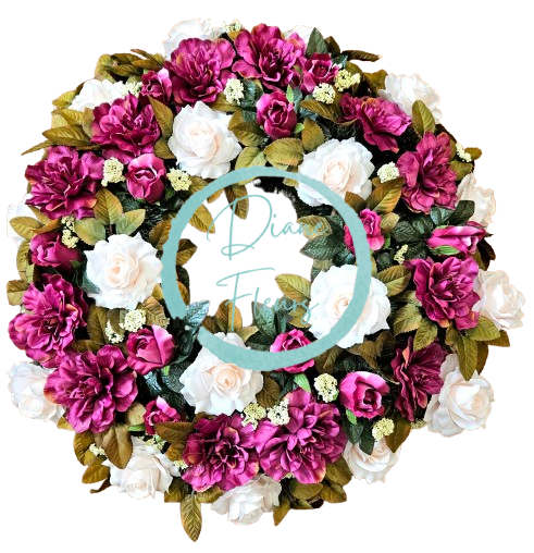 Luxusný smútočný veniec borovicový exclusive ruže, dálie a doplnky 65cm