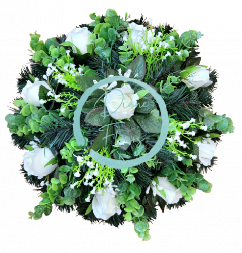 Temetési koszorú "gyűrű" rózsák, eukaliptusz és kiegészítők Ø 40cm