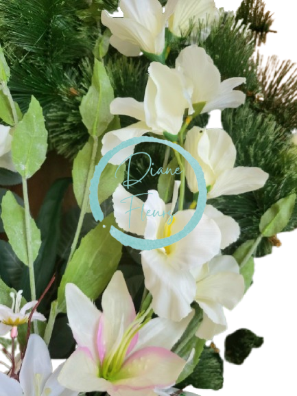 Smútočný veniec borovicový Exclusive Ruže & Gladioly & Ľalie & Orchidey a Doplnky Ø 85cm