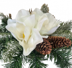 Žalobni aranžman umjetna magnolija, bobice, božićne kuglice i dodaci 28cm x 18cm