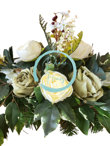 Composizione di peonie in cemento Peonie e accessori 100 cm x 35 cm x 35 cm verde e bianco AS216