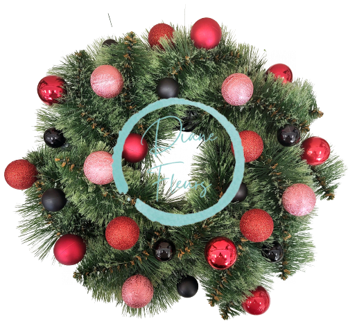 Luxury Artificial Pine Wreath Exclusive decorated with Christmas balls 40cm