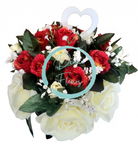 Artificial Roses with a heart in flowerpot 28cm x 28cm