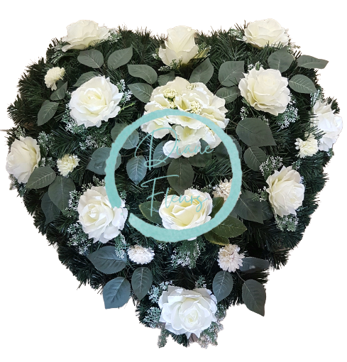 Pogrebni venec Srce umetnih vrtnic, hortenzij in dodatkov 65cm x 65cm krem, zelena
